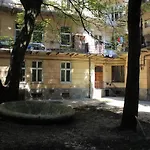 в центрі львова