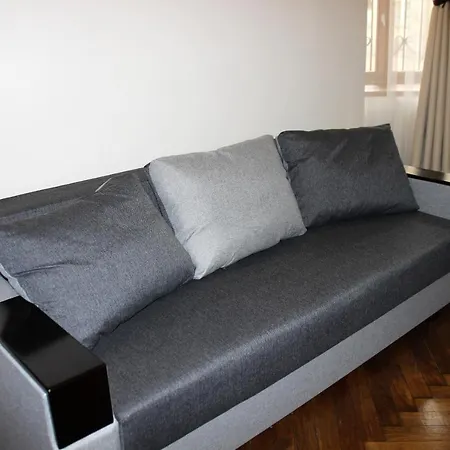 в центрі львова Apartman *